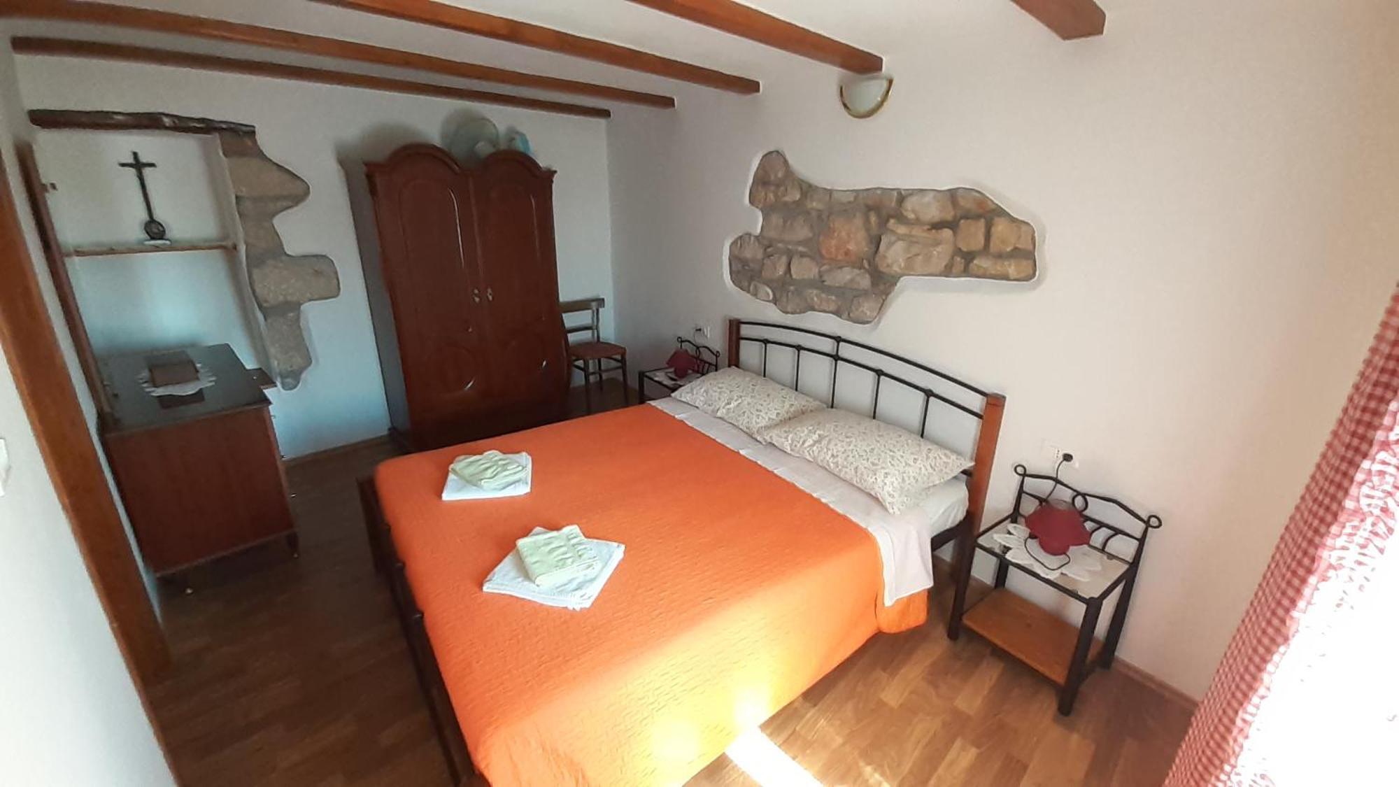 Kuca - Krcina Apartment เซรส ภายนอก รูปภาพ